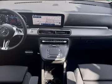 Mercedes-Benz V 300d AMG/ 8 Locuri/ Dispo din 12 Oct