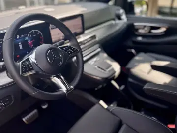 Mercedes-Benz V 300d AMG/ 8 Locuri/ Dispo din 12 Oct