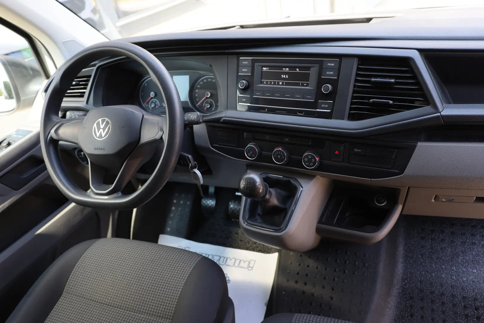 Volkswagen Transporter L1H1 2.0 110 CP
