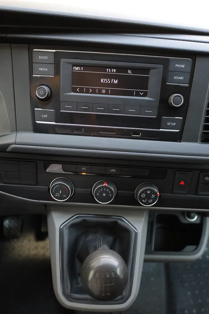 Volkswagen Transporter L1H1 2.0 110 CP