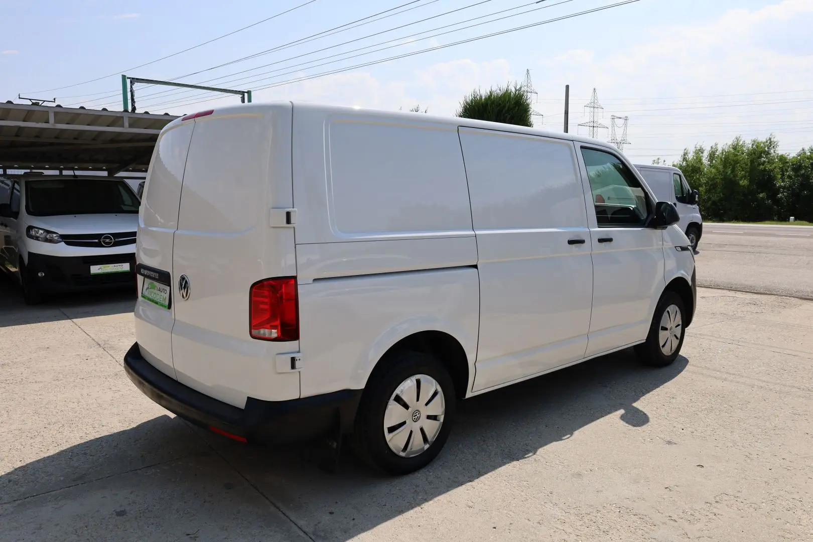 Volkswagen Transporter L1H1 2.0 110 CP