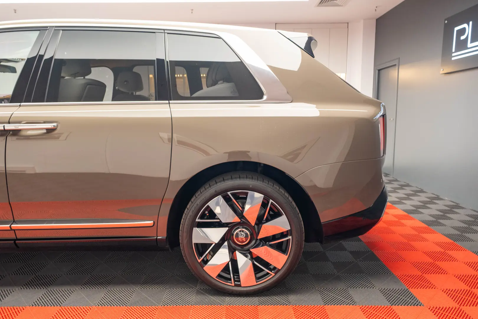 Rolls Royce Cullinan Facelift 2025