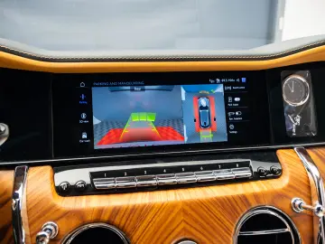 Rolls Royce Cullinan Facelift 2025