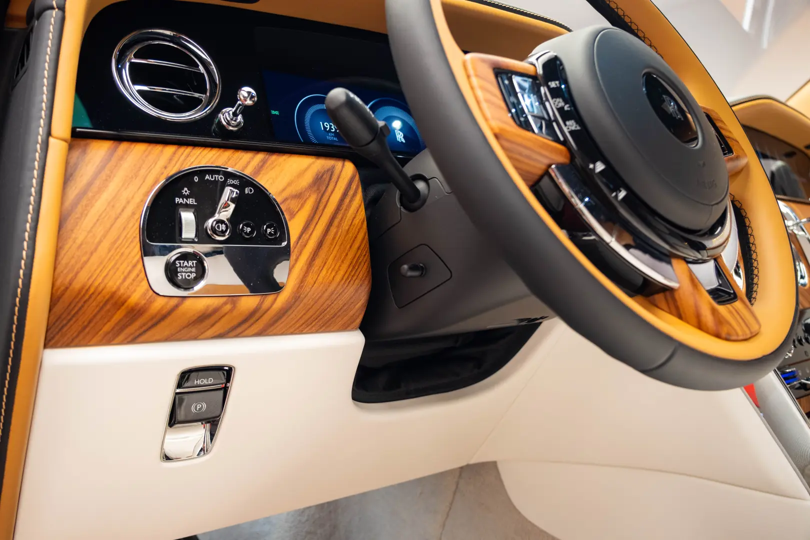 Rolls Royce Cullinan Facelift 2025