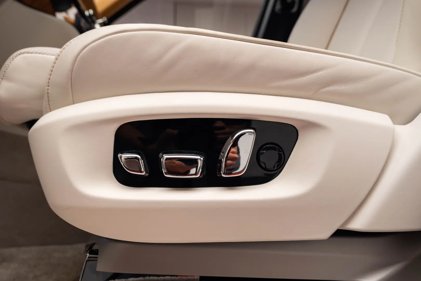 Rolls Royce Cullinan Facelift 2025
