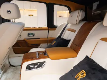 Rolls Royce Cullinan Facelift 2025