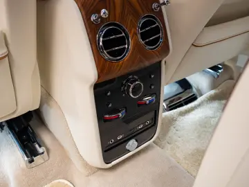 Rolls Royce Cullinan Facelift 2025