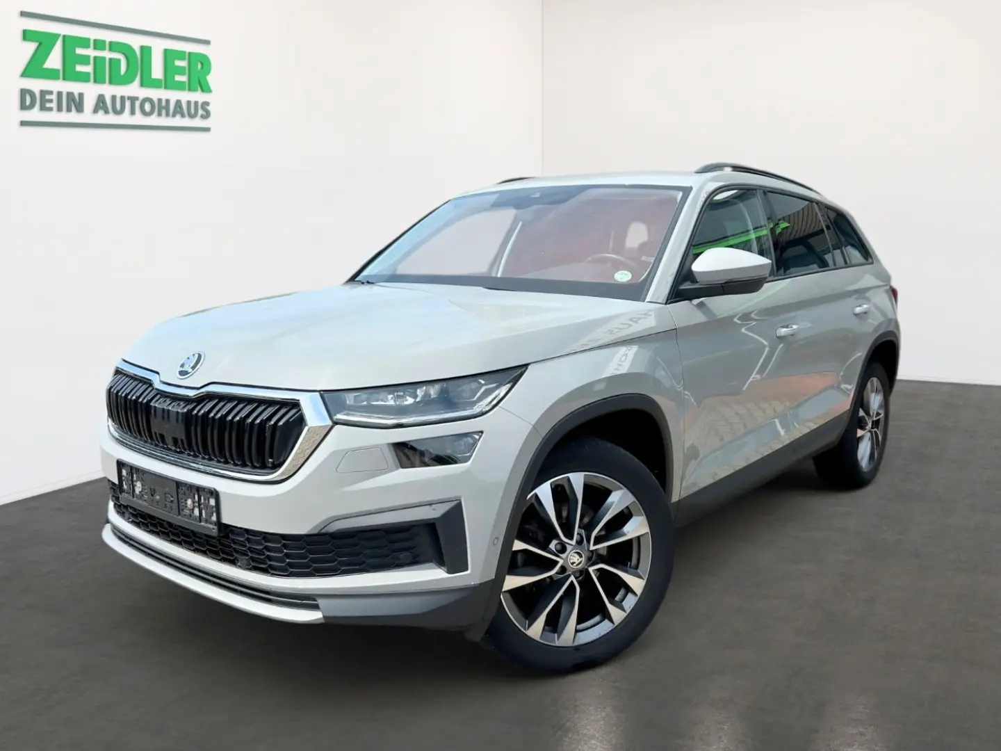 Kodiaq 2.0 TDI DSG Tour Matrix 4xSHZ ACC AHK