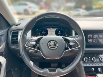Kodiaq 2.0 TDI DSG Tour Matrix 4xSHZ ACC AHK