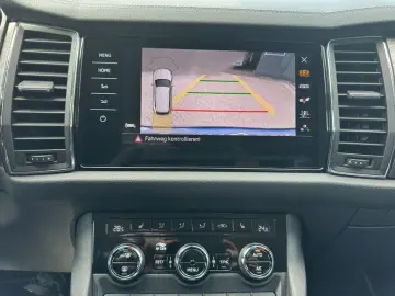 Kodiaq 2.0 TDI 4x4 DSG Style NAVI RFK SHZ ACC AH