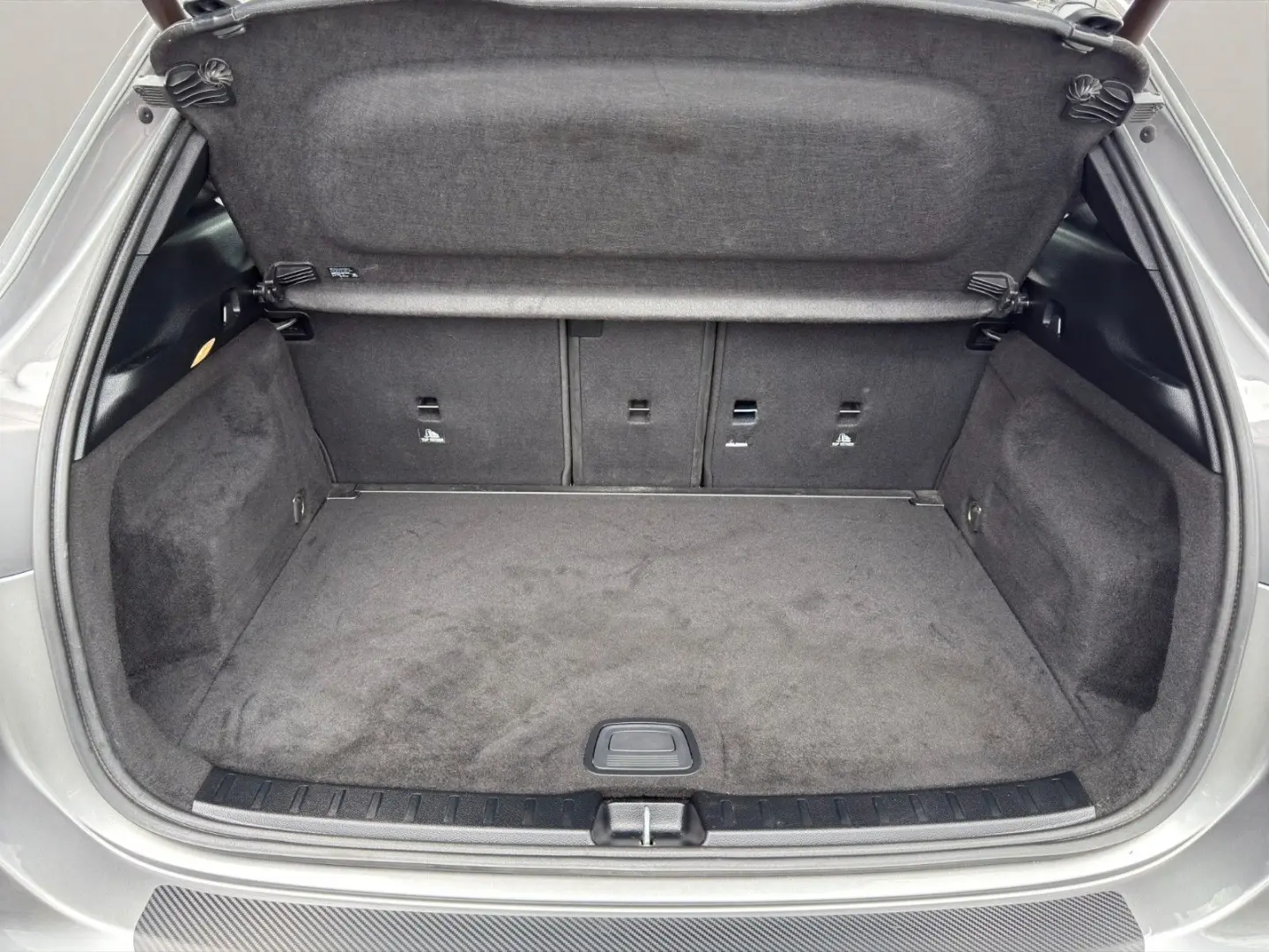GLA 35 AMG 4M*Wides*PANO*NAVI*LED*AMBIENTE*KAMER