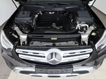 GLC 200 4M,Leder,Navi,LED,Kamera,AHK elek.,SR+WR