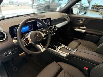 GLB 220 4M Progressive +LED+NAVI+DAB+Panorama+