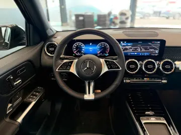 GLB 220 4M Progressive +LED+NAVI+DAB+Panorama+