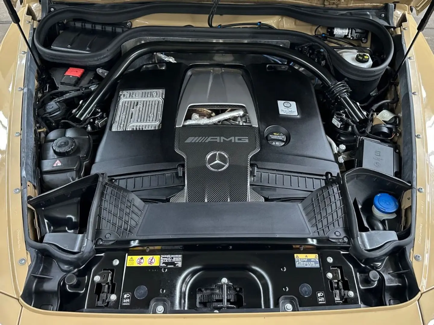 G63 AMG MANUFAKTUR NIGHT+DRIVER P. LED BURMESTER