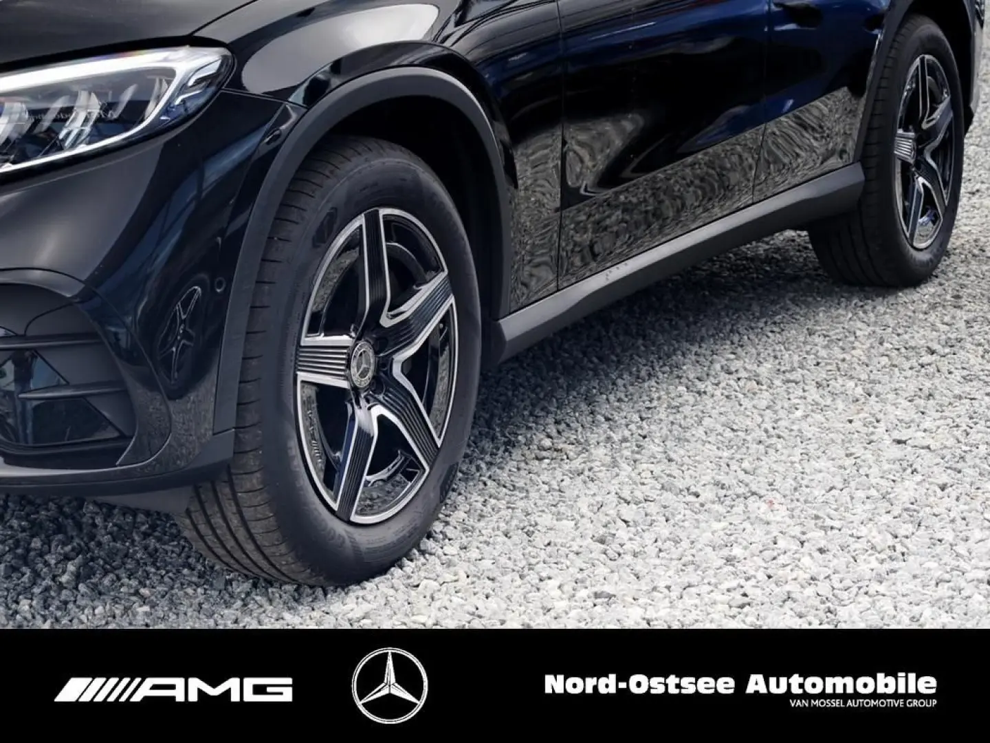 GLC 200 4M AMG PANO MEMORY KAMERA AHK LED AMBIE