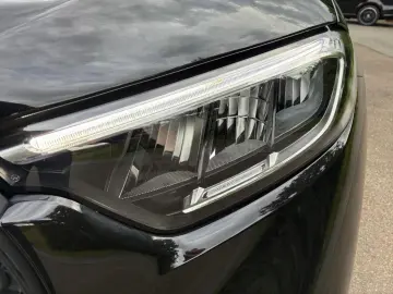 GLC 200 4MATIC AMD Pano*AHK*Memory-P*Easy-P*Ambi