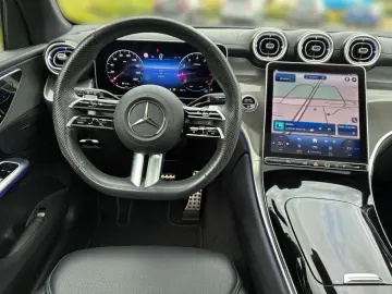 GLC 200 4MATIC AMD Pano*AHK*Memory-P*Easy-P*Ambi
