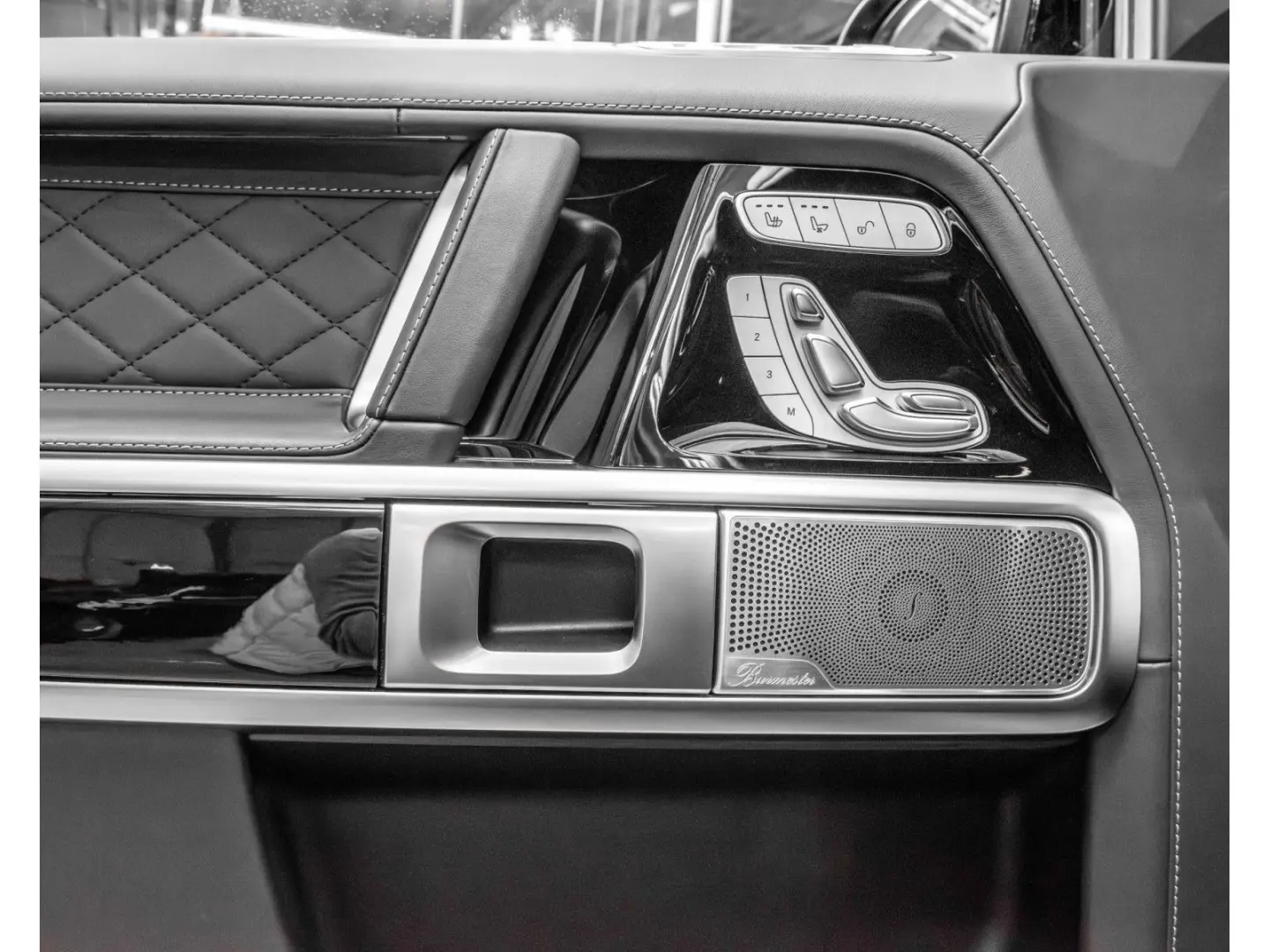 G 63 AMG G63 AMG MANUFAK/MILITARY COVER/STHZ/SUP