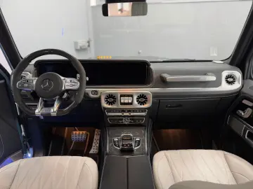 G63 AMG BRABUS 700