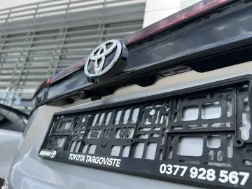 Toyota Hybrid 2025 | CVT | LED | Android Auto | 116 CP