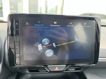 Toyota Hybrid 2025 | CVT | LED | Android Auto | 116 CP