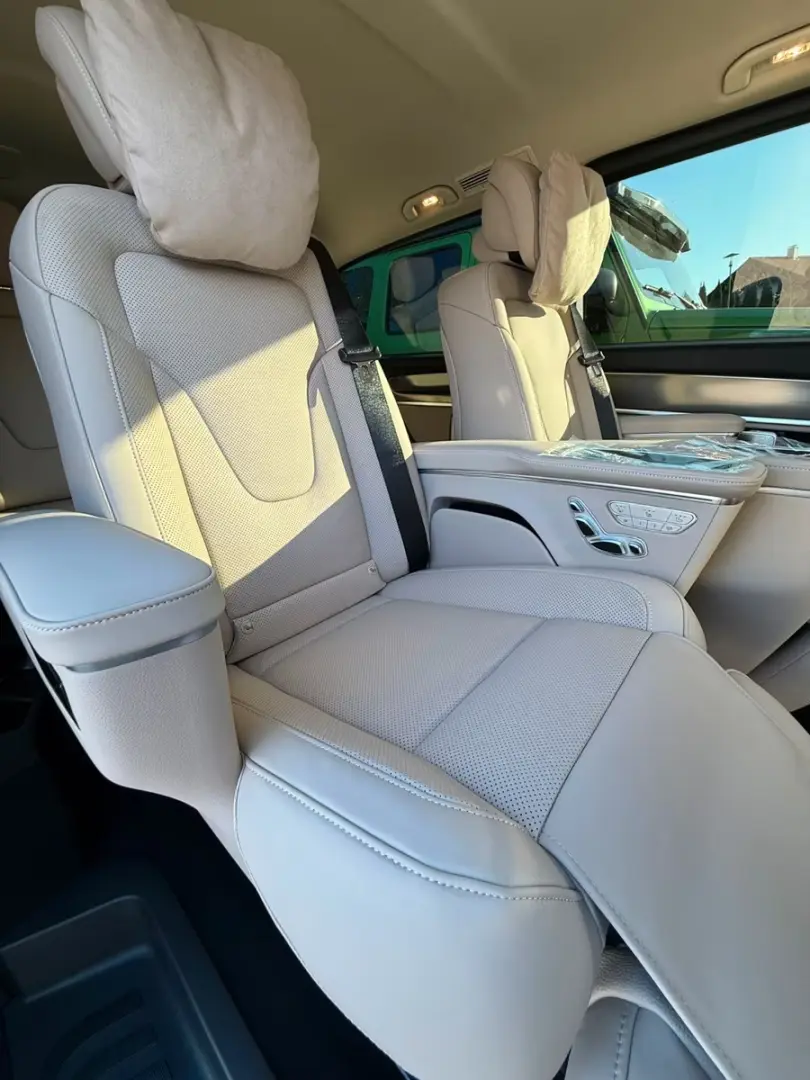 Mercedes-Benz V 300 d 4M EXCLUSIVE extralang XL VIP