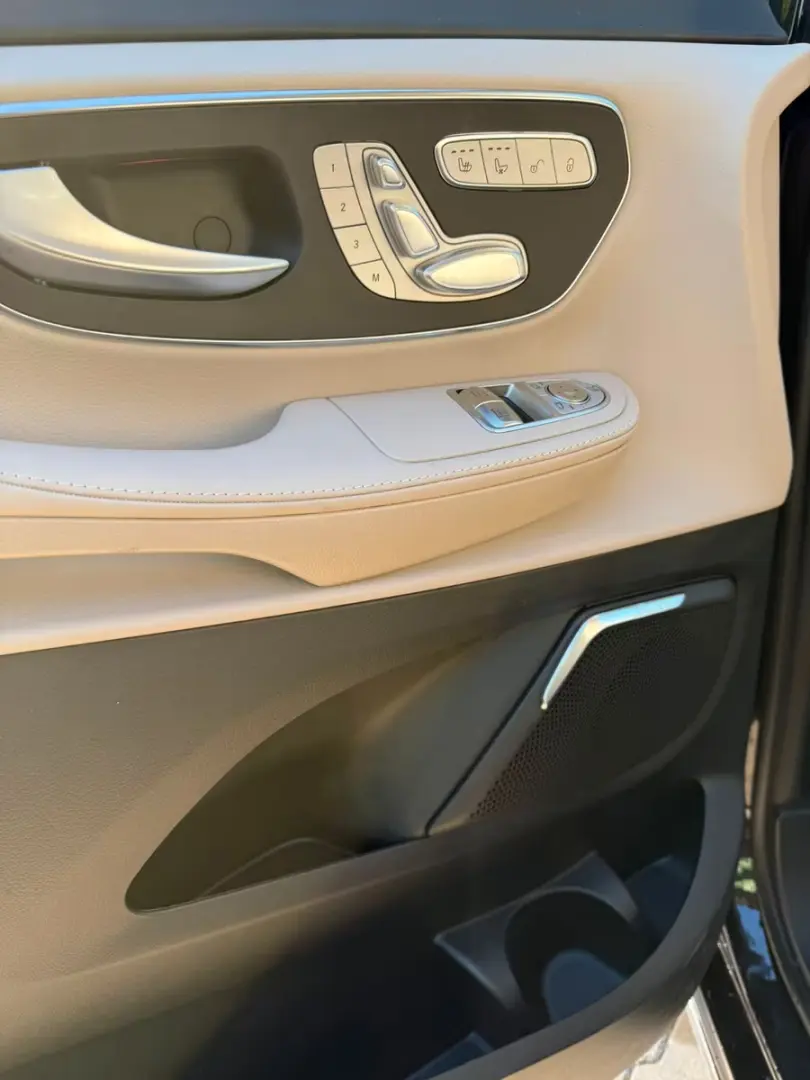 Mercedes-Benz V 300 d 4M EXCLUSIVE extralang XL VIP