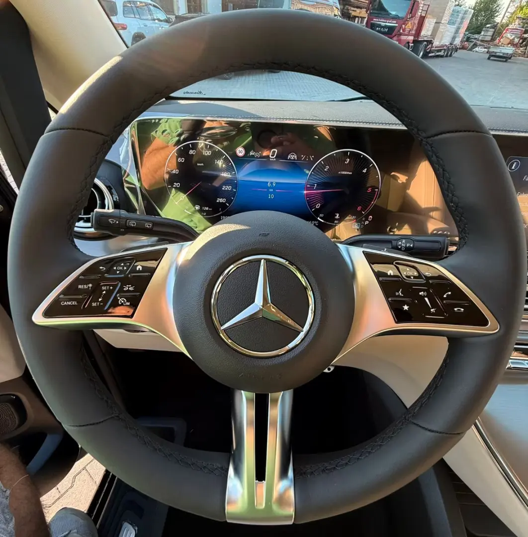 Mercedes-Benz V 300 d 4M EXCLUSIVE extralang XL VIP