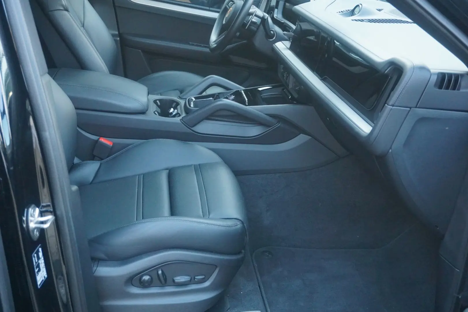 Cayenne Coupe E-Hybrid*Luft*AHK*22