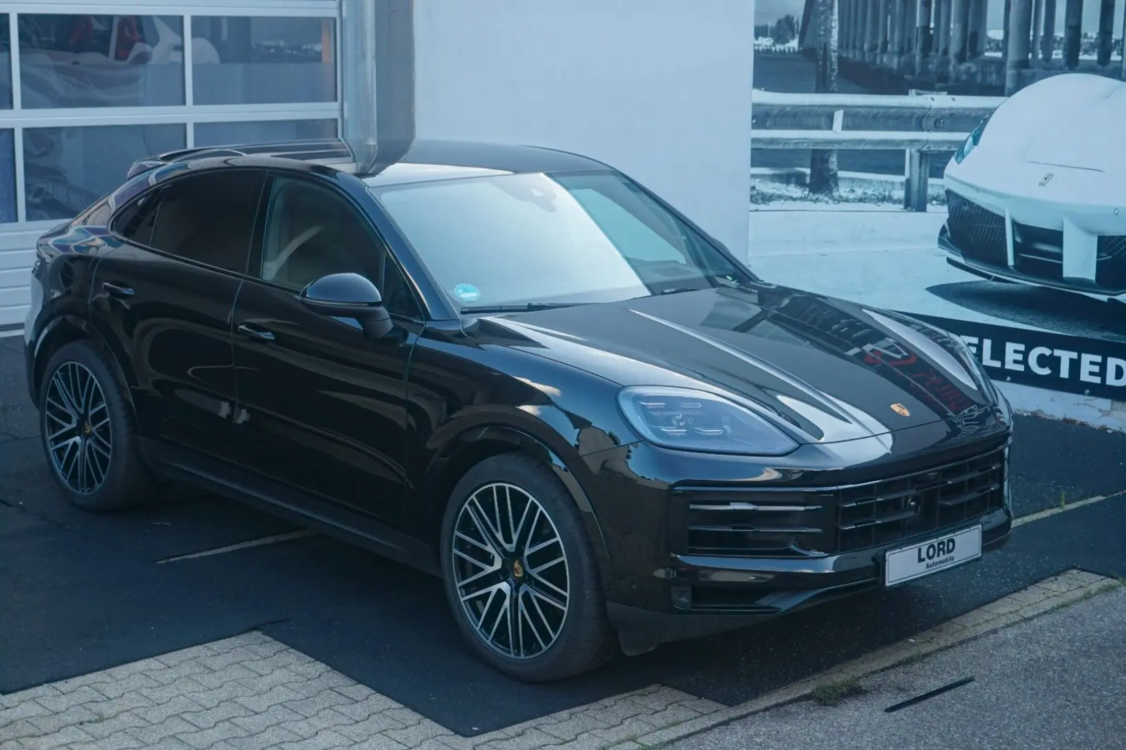 Cayenne Coupe E-Hybrid*Luft*AHK*22