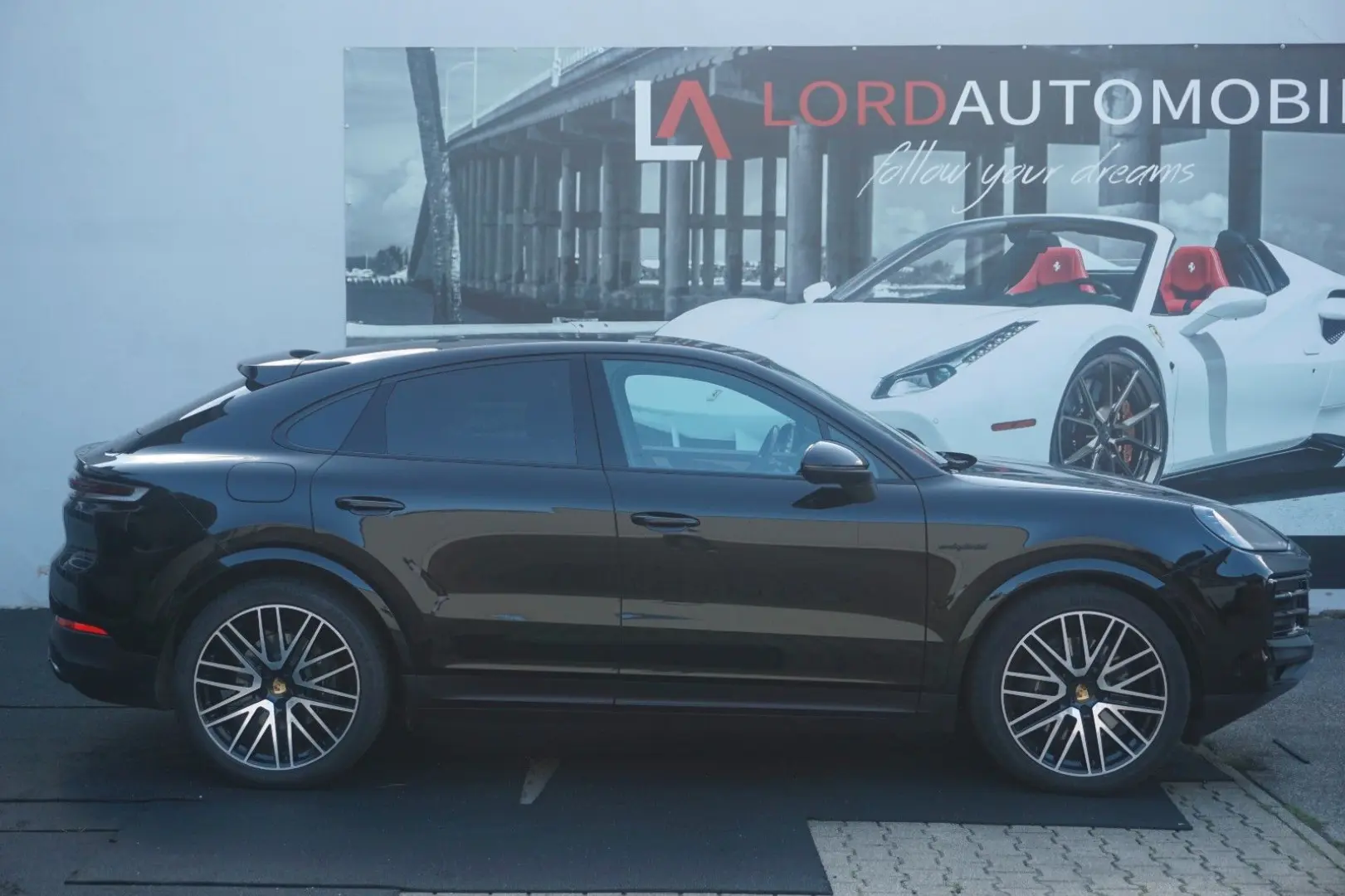 Cayenne Coupe E-Hybrid*Luft*AHK*22