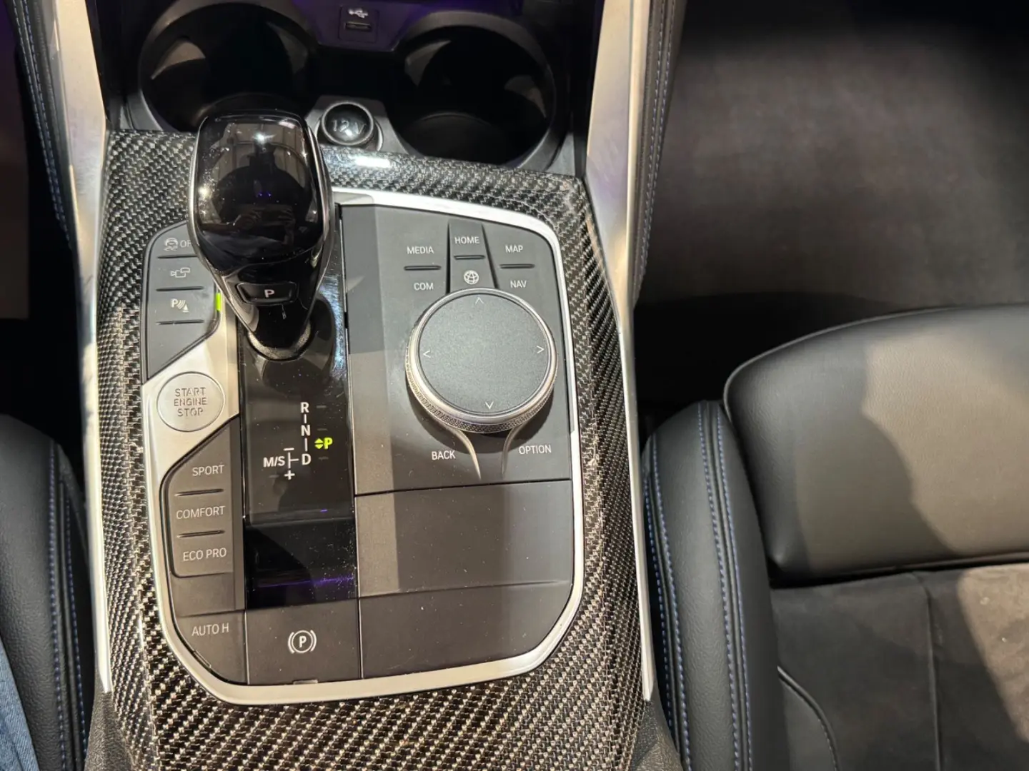 M440i Gran Coupe xDrive*PANO*LASER*HEAD&UP*MWST*