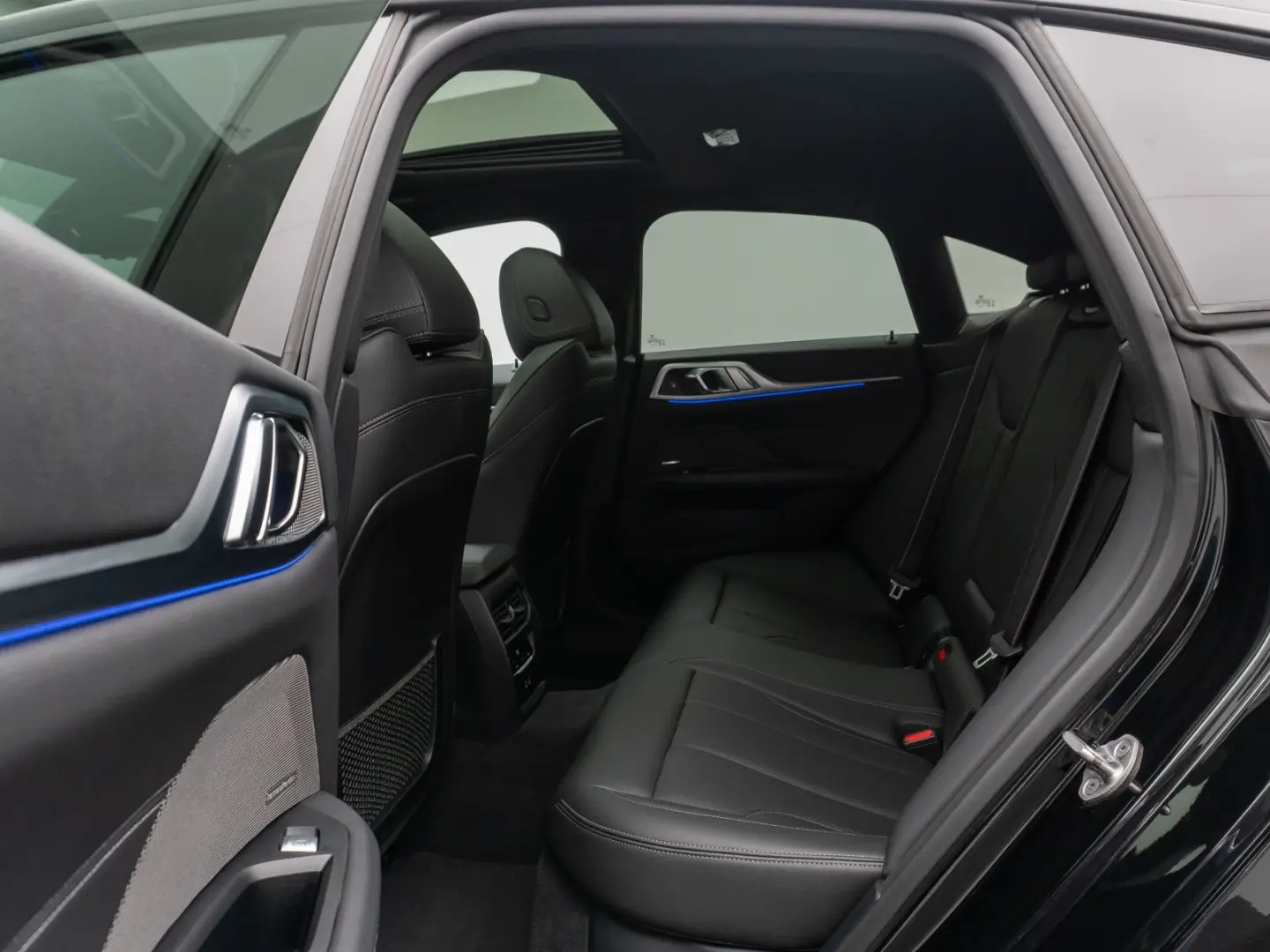 M440i xD GC Glasdach Kamera Laser HUD H/K 19Zoll