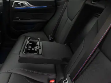 M440i xD GC Glasdach Kamera Laser HUD H/K 19Zoll