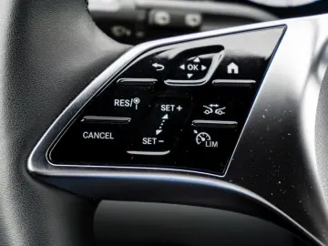 V 300 d 4M EXCLUSIVE Lang Navi Standhzg 360° AHK