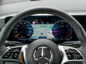V 300 d 4M EXCLUSIVE Lang Navi Standhzg 360° AHK