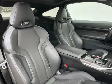 M4 Coupe Competition Laser Carbon HeadUp Matt