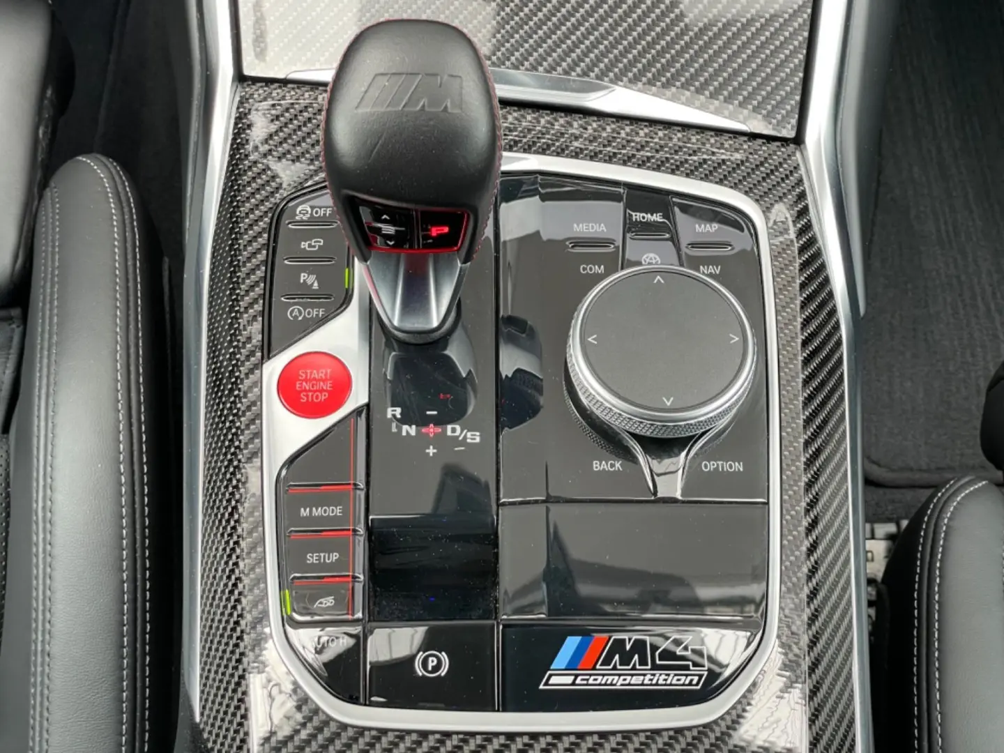 M4 Coupe Competition Laser Carbon HeadUp Matt