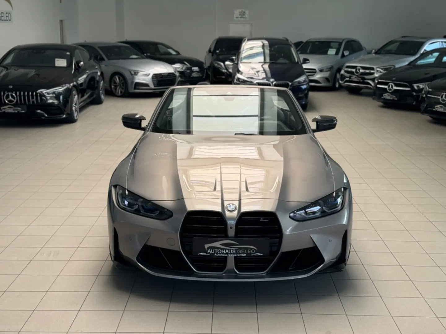 M4 Cabrio G83 xDrive Competition / HU-DISPLAY /