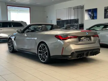 M4 Cabrio G83 xDrive Competition / HU-DISPLAY /