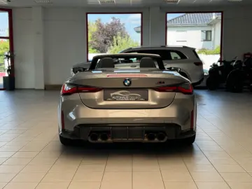 M4 Cabrio G83 xDrive Competition / HU-DISPLAY /