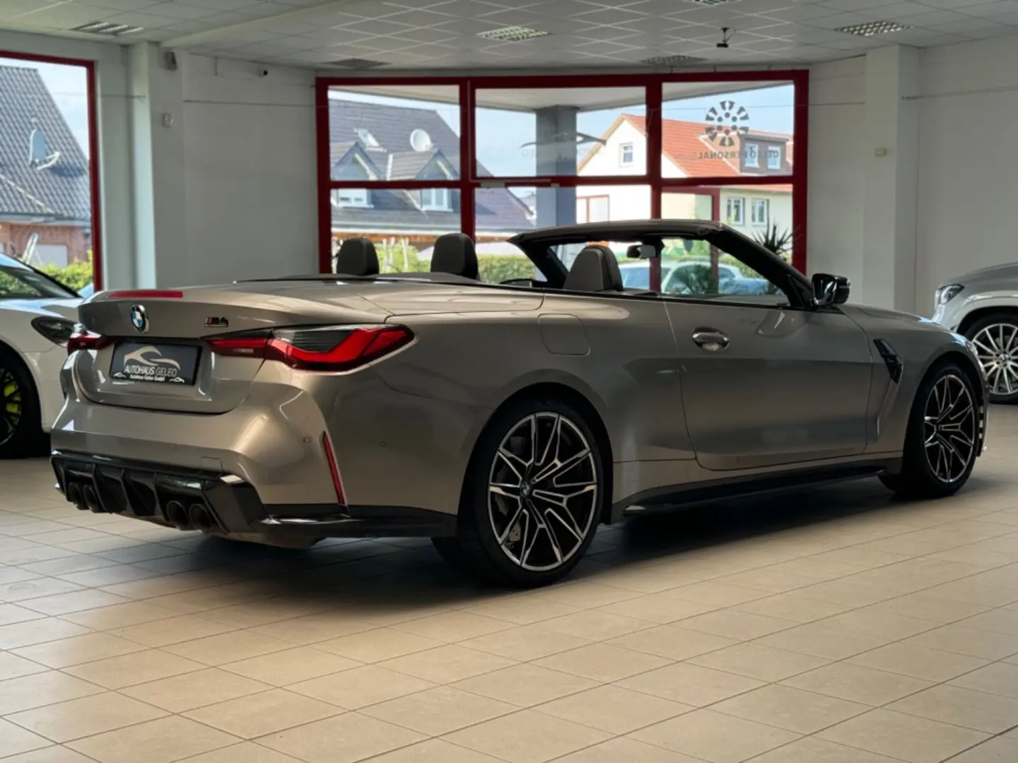 M4 Cabrio G83 xDrive Competition / HU-DISPLAY /