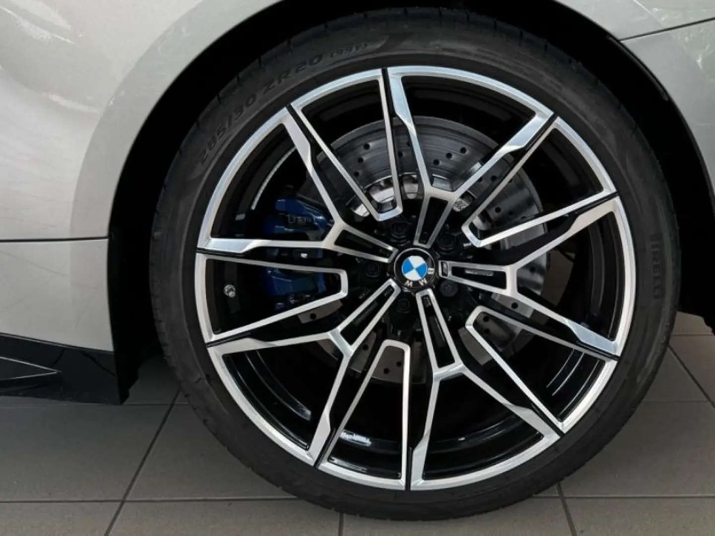 M4 Cabrio G83 xDrive Competition / HU-DISPLAY /