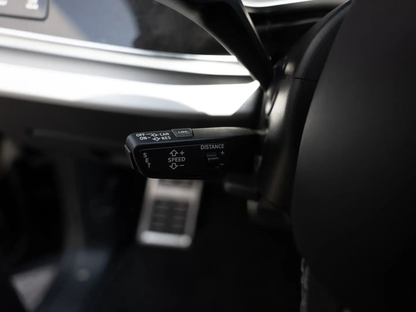 Q8 55 TFSI e quattro S-Line AHK HUD 360° LED SHZ