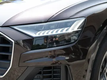 Q8 55 TFSI e quattro S-Line AHK HUD 360° LED SHZ