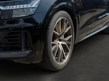 Q8 55 TFSI e quattro Matrix-LED+VirtualCockpit+C