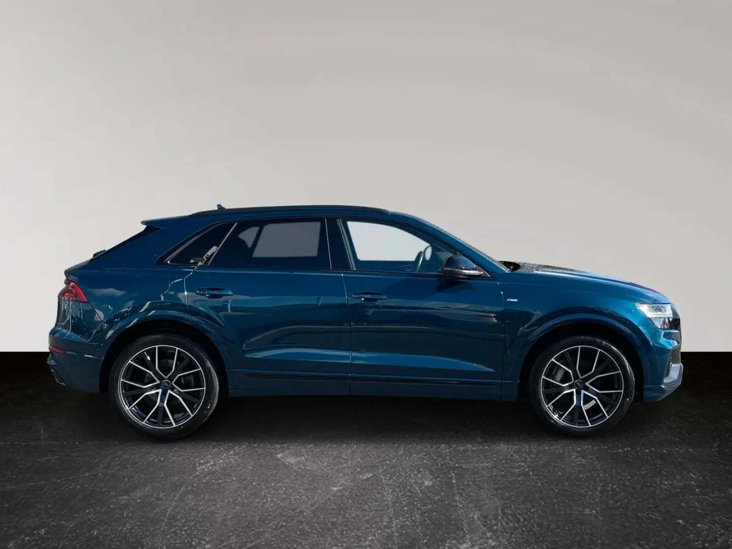Q8 55 TFSI quattro tiptronic -