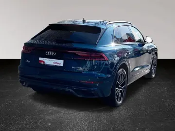 Q8 55 TFSI quattro tiptronic -