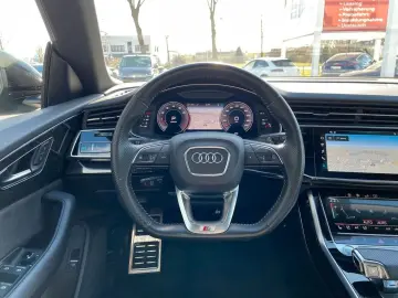 Q8 55 TFSI quattro tiptronic -